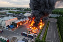 Logo Animal Liberation Front gevonden op container na grote brand bij kippenslachterij