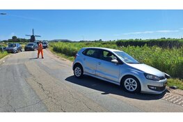 Gewonde bij frontale botsing tussen drie auto's in Obdam