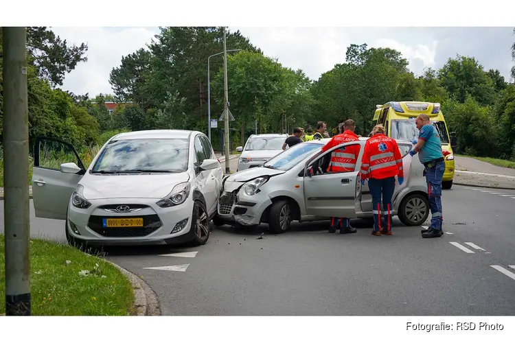 Gewonde na aanrijding op kruising