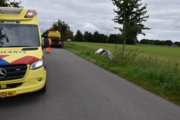 Automobilist belandt in sloot in Hoogwoud