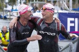 Swim4Brains 2025 zwemt recordbedrag bij elkaar voor de Hersenstichting