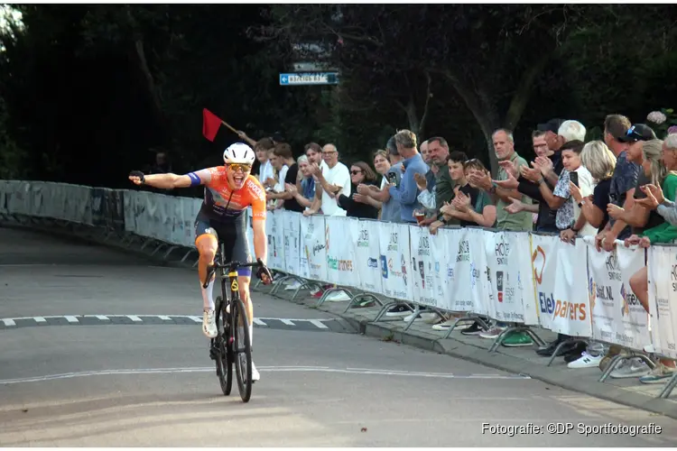 Jop Kras sterke winnaar van 38e Ronde van Sint Pancras