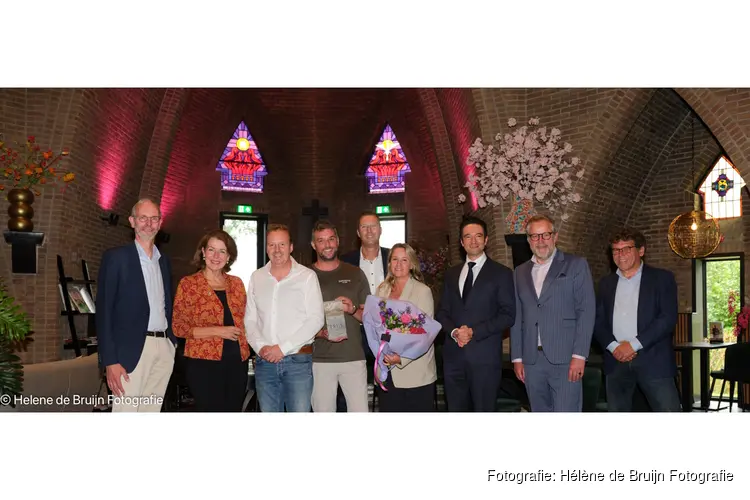 Pieter van Vollenhovenprijs uitgereikt aan Missiehuis in Hoorn voor geslaagde herbestemming