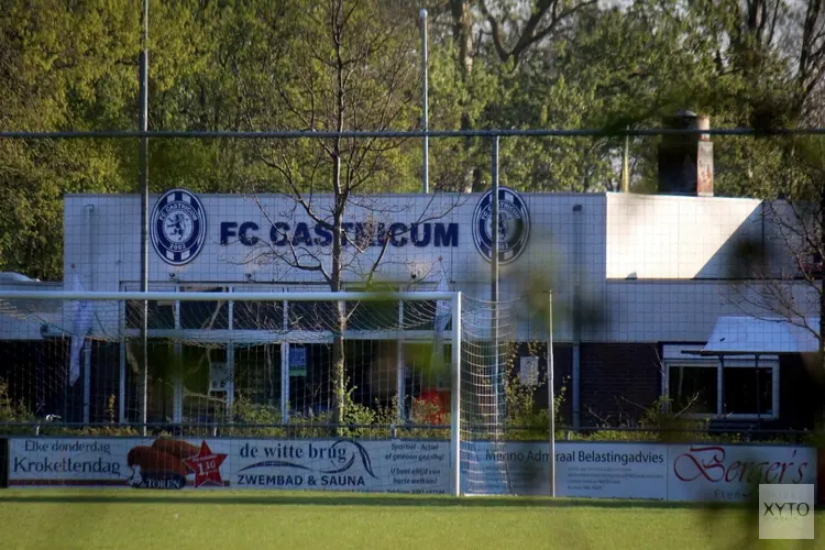 FC Castricum na rust naast Zwaluwen '30
