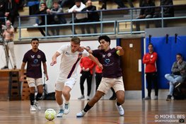 HV Hoorn begint dubbelweekend met zevenklapper