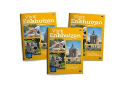 Ontdek het nieuwe magazine Visit Enkhuizen – gratis exemplaar en fotobooth dit weekend!