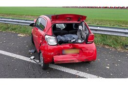 Veel schade na aanrijding op A7 bij Wognum
