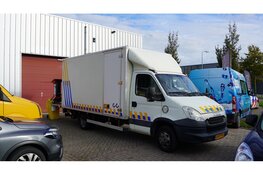 Hennepkwekerij ontdekt in bedrijfspand Opmeer, verdachte aangehouden