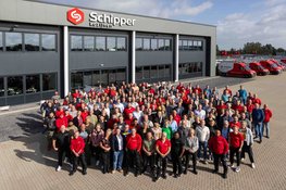 Meer dan 55 jaar aandacht voor mensen: Schipper Kozijnen wint allereerste Duurzaam Werkgeverschap Award