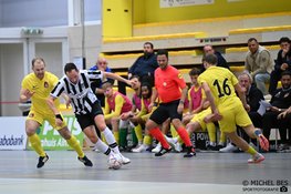 HV Hoorn wint met zevenklapper in Almelo