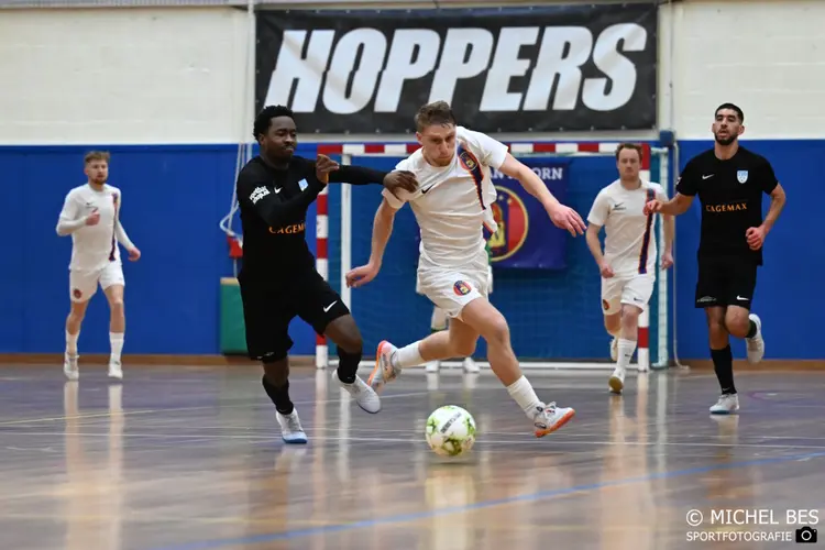 Sterk spelend HV Hoorn klopt ZVG Cagemax