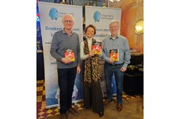 Grote belangstelling voor boeklancering van Duitsland, een weerbare democratie? van Henk Letschert in Gouda