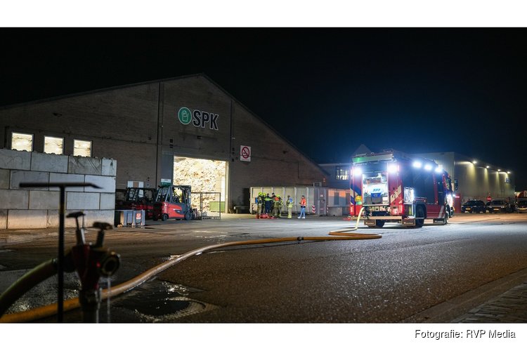 Brand bij papierverwerker in Wognum