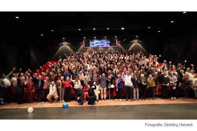 40 jaar Netwerk voor vrijwilligers gevierd in schouwburg Het Park
