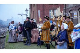 Sfeervol Dickensfeest brengt Medemblik terug naar Victoriaans Londen
