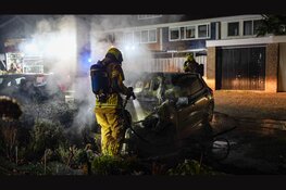 Auto door brand verwoest in Hoogkarspel