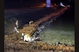 Hulpdiensten massaal ingezet voor melding persoon te water op dijk N307