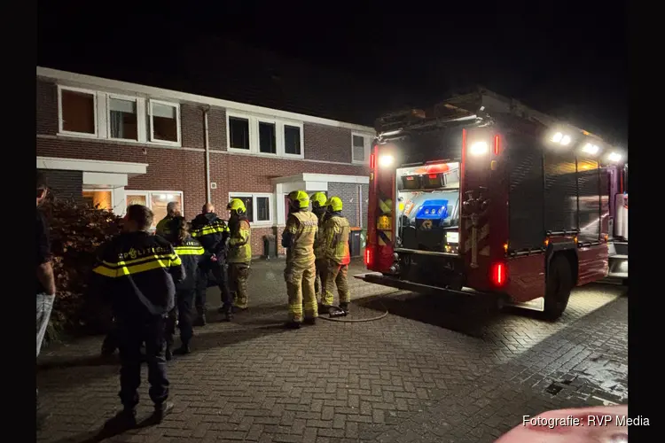Melding woningbrand aan de Morgenstar in Venhuizen, diverse hulpdiensten ingeschakeld