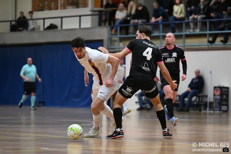 HV Hoorn blaast bekersprookje van PTF '24 uit en bereikt halve finale
