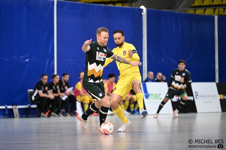 HV Hoorn onderuit in Eindhoven