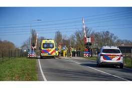 Geen treinverkeer na aanrijding op spoor bij Hoorn