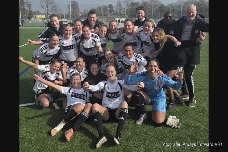 Always Forward VR1 haalt flink uit tegen koploper