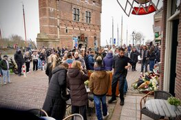 Eerbetoon aan slachtoffer van vechtpartij in Hoorn