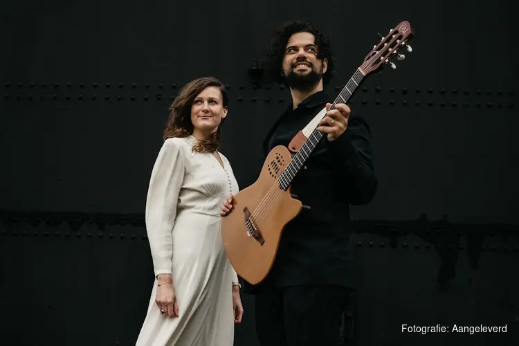 Fado in de straatjes van Twisk dankzij Iris Feijen en Tiago Lageira