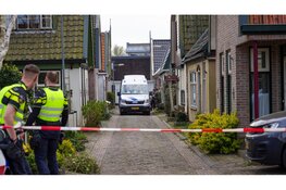 Straat afgesloten en EOD ingezet bij woning in Grootebroek
