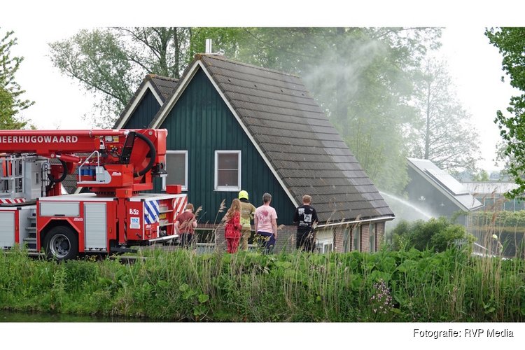 Veel rook bij brand op eerste etage van woning Obdam