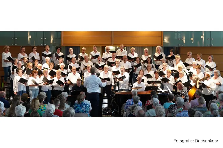 Het Driebankoor pakt uit tijdens concert Een Muzikale Reis