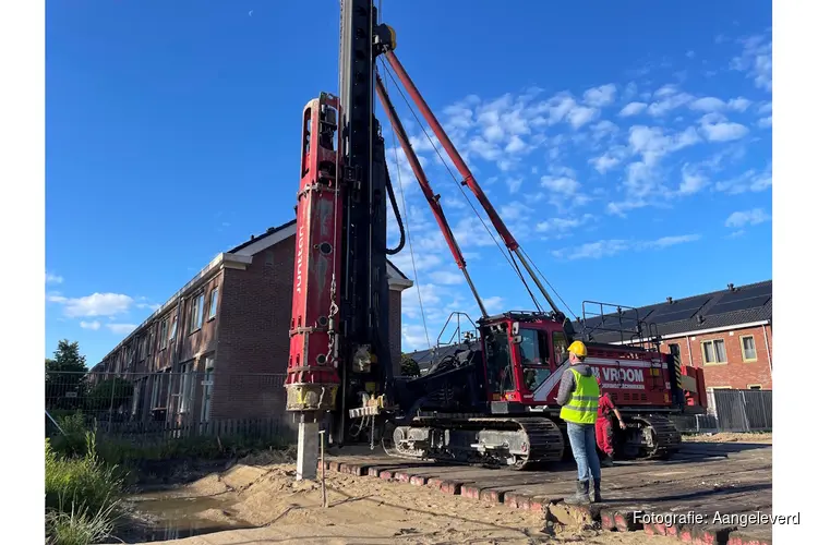 Eerste paal de grond in voor sociale woningen Bloemenbuurt