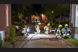 Auto compleet verwoest door brand in Hoorn