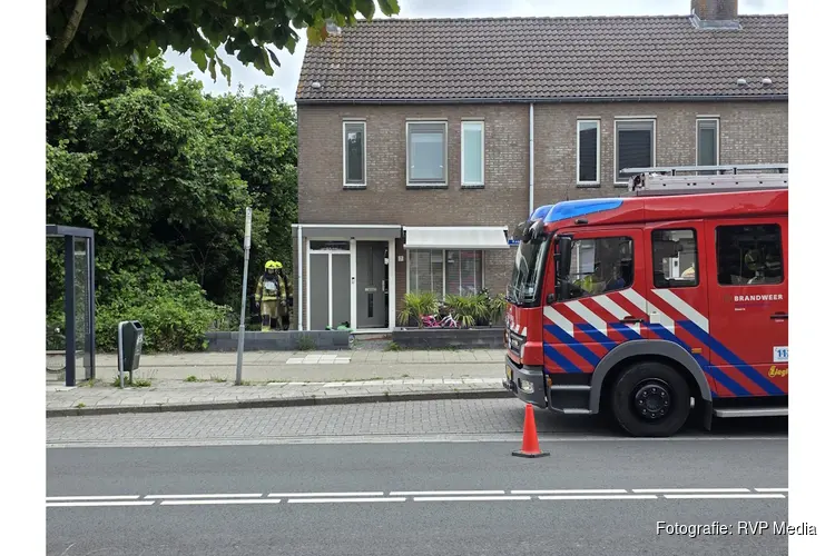 Kindje opgesloten in bijkeuken nadat sleutel afbreekt en zet magnetron aan