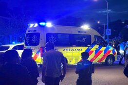 Twee gewonden bij steekincident in Enkhuizen, politie zoekt tweede verdachte