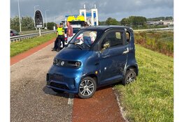 Vrouw gewond bij ongeval met brommobiel op fietspad Markerwaarddijk/N307 in Enkhuizen