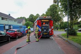 Motor uitgebrand in voortuin van woning Hoorn