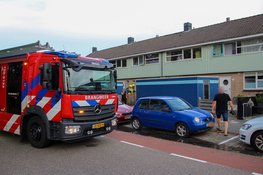 Motor uitgebrand in voortuin van woning Hoorn