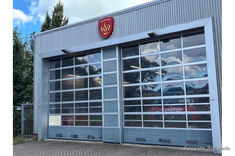 Inbrekers (s) slaan toe bij brandweerkazerne aan de Koggeweg in Hem: Uitgebreid onderzoek ingesteld door de politie