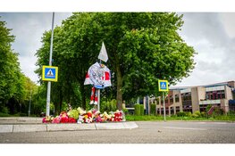 Bloemenzee voor 13-jarige Ajax-fan Finn die omkwam bij ongeluk Hoorn