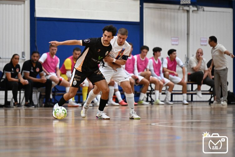 HV Hoorn toont veerkracht bij start Eredivisie Futsal en haalt uit in slotfase