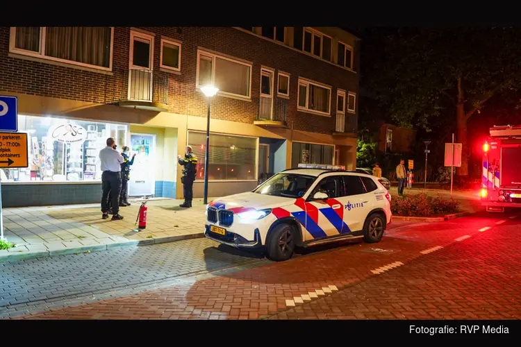 Poging tot inbraak en brandstichting bij boekenwinkel in Hoorn