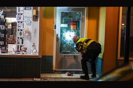 Poging tot inbraak en brandstichting bij boekenwinkel in Hoorn
