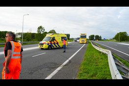 Opnieuw ongeluk op A7: camper en personenauto in botsing