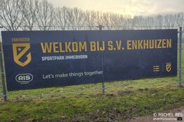 SV Enkhuizen en De Zouaven geven elkaar niets toe in derby op eerste speeldag