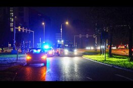Stoplichten uitgevallen, fietser aangereden op kruising